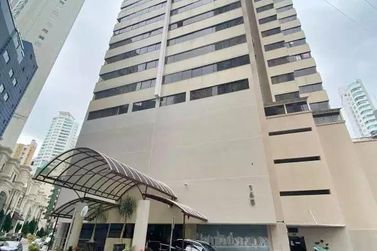 Apartamento para alugar - 475m&sup2; - Centro