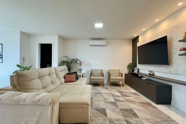 Apartamento &agrave; venda - 136m&sup2; - 