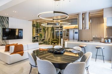 Apartamento &agrave; venda - 168m&sup2; - Meia Praia