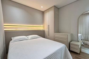 Apartamento &agrave; venda - 160m&sup2; - Centro