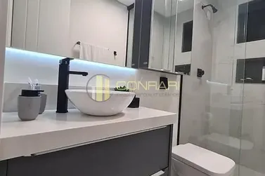 Apartamento &agrave; venda - 85m&sup2; - Centro