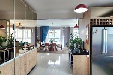 Apartamento &agrave; venda - Meia Praia
