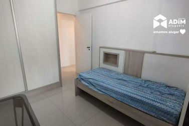 Apartamento para alugar - 125m&sup2; - Centro