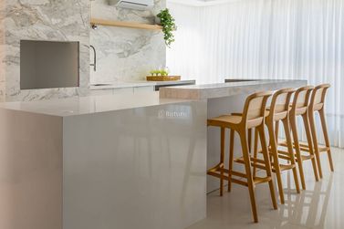 Apartamento &agrave; venda - Meia Praia