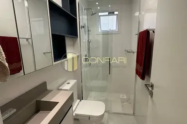 Apartamento &agrave; venda - 18250m&sup2; - meia praia