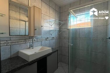 Casa para alugar - 319m&sup2; - Centro