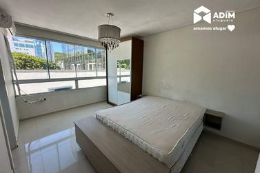 Apartamento para alugar - 130m&sup2; - Aririb&aacute;