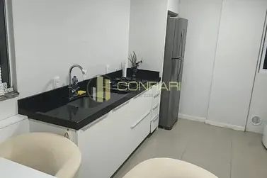 Apartamento para alugar - 80m&sup2; - Meia Praia