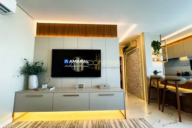 Apartamento &agrave; venda - 114m&sup2; - Meia Praia
