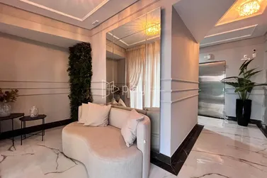 Apartamento &agrave; venda - 87m&sup2; - Meia Praia