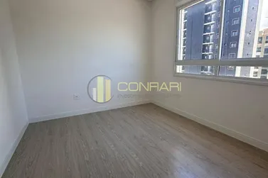 Apartamento &agrave; venda - 116m&sup2; - Meia Praia