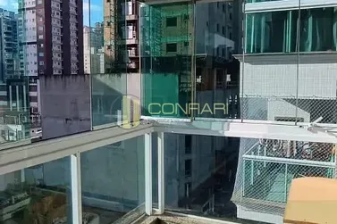 Apartamento &agrave; venda - 70m&sup2; - meia praia
