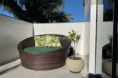 Apartamento &agrave; venda - 81m&sup2; - Pereque