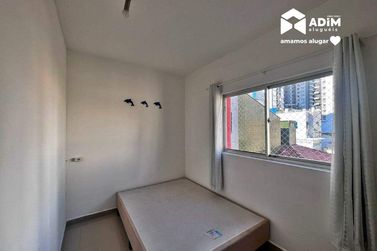 Apartamento para alugar - 47m&sup2; - Pioneiros
