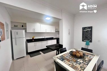 Apartamento para alugar - 130m&sup2; - Centro