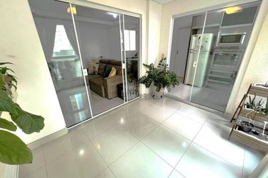 Apartamento &agrave; venda - Meia Praia