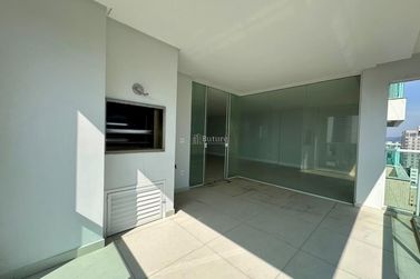Apartamento &agrave; venda - 160m&sup2; - Andorinha