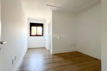 Apartamento &agrave; venda - 195m&sup2; - Centro