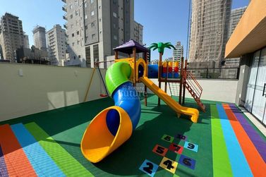 Apartamento &agrave; venda - Meia Praia