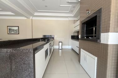 Apartamento &agrave; venda - 132m&sup2; - 