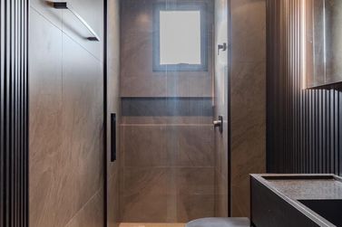 Apartamento &agrave; venda - 134m&sup2; - Meia Praia