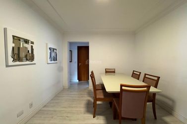 Apartamento &agrave; venda - 107m&sup2; - Centro