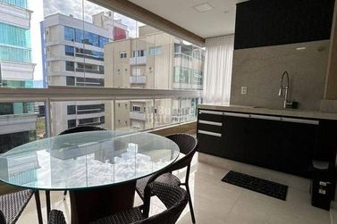 Apartamento &agrave; venda - Meia Praia