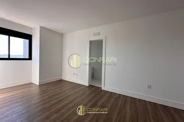 Apartamento &agrave; venda - 179m&sup2; - Meia Praia