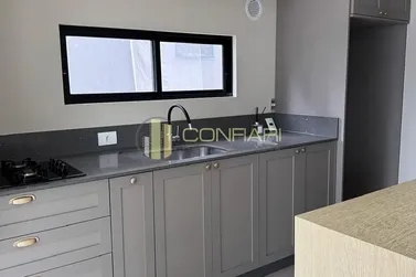 Apartamento para alugar - 124m&sup2; - Meia Praia