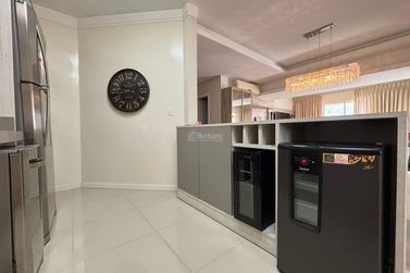 Apartamento &agrave; venda - 173m&sup2; - Centro