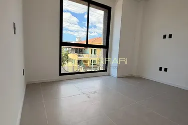 Sobrado &agrave; venda - 92m&sup2; - bombas