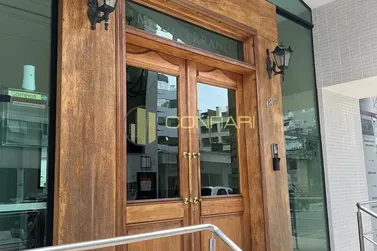 Apartamento para alugar - 110m&sup2; - Meia Praia