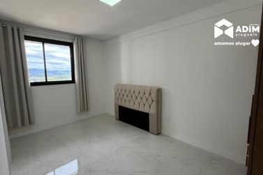 Apartamento para alugar - 81m&sup2; - Jardim Dourado