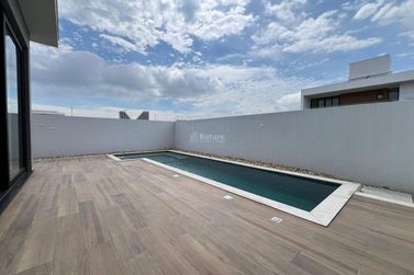 Casa &agrave; venda - 319m&sup2; - 