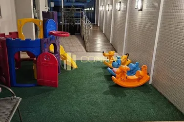 Apartamento &agrave; venda - 133m&sup2; - Meia Praia