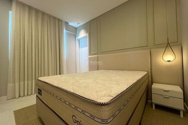 Apartamento &agrave; venda - 87m&sup2; - Centro