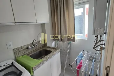 Apartamento &agrave; venda - 130m&sup2; - Meia Praia