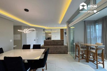 Apartamento para alugar - 132m&sup2; - Meia Praia