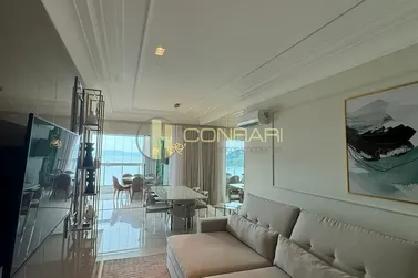 Apartamento &agrave; venda - 141m&sup2; - Centro