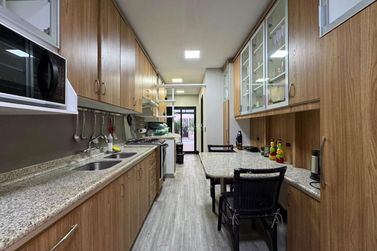 Apartamento &agrave; venda - 137m&sup2; - Centro