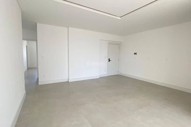 Apartamento &agrave; venda - Meia Praia