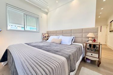 Apartamento &agrave; venda - 170m&sup2; - Centro