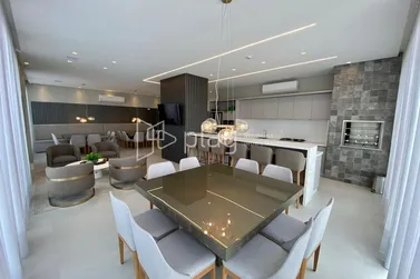 Apartamento &agrave; venda - 80m&sup2; - Meia Praia