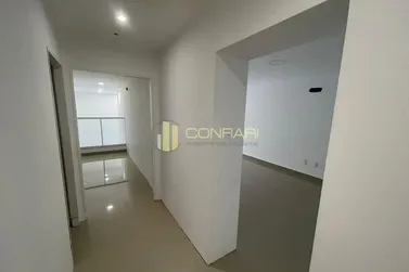 Sala Comercial &agrave; venda - 160m&sup2; - Meia Praia