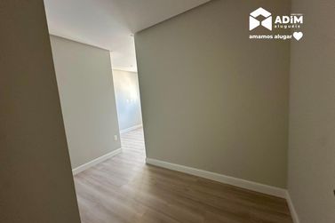 Apartamento para alugar - 170m&sup2; - Centro