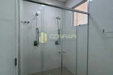 Apartamento &agrave; venda - 260m&sup2; - Meia Praia