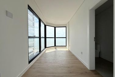 Apartamento &agrave; venda - Meia Praia