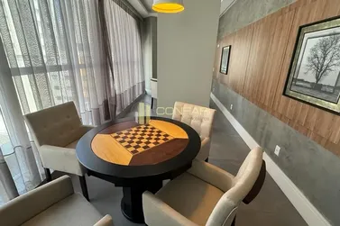 Apartamento &agrave; venda - 188m&sup2; - Meia Praia