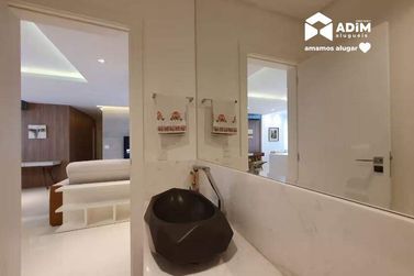 Apartamento para alugar - 134m&sup2; - Centro