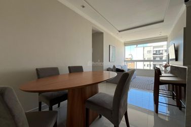Apartamento &agrave; venda - 70m&sup2; - Morretes